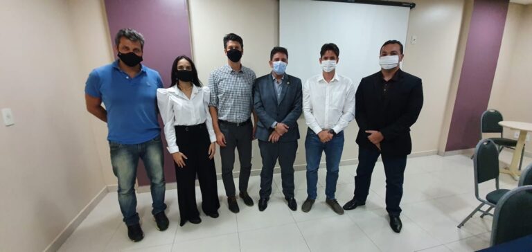 Gladson solicita ao BNDES prioridade na aprovação de projetos de infraestrutura do governo