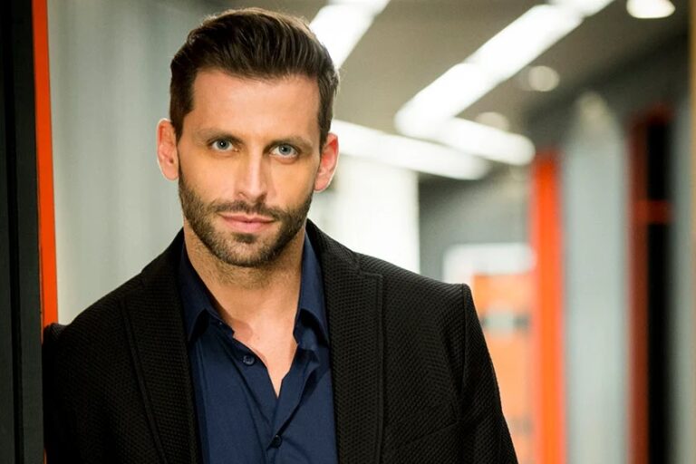 Após surra, Henri Castelli exibe corpo sarado na academia: “Que saúde”