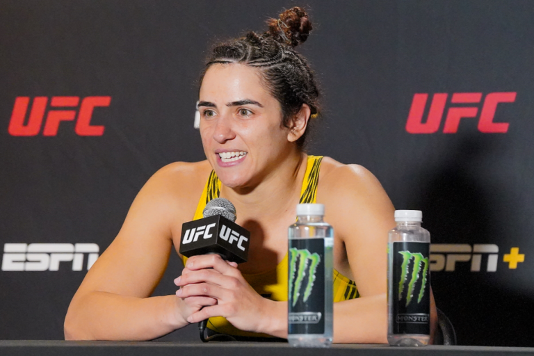 Norma Dumont descarta desafiar Amanda Nunes pelo título: “Não é o momento”