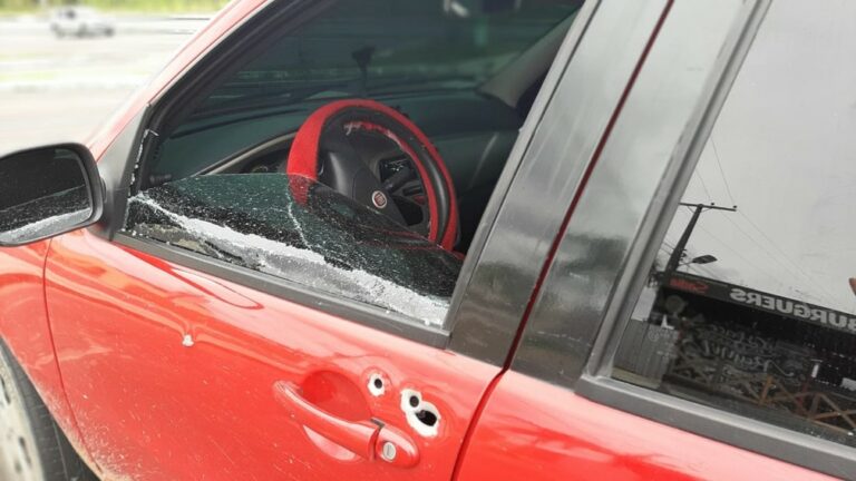 Motorista reage a assalto e é baleado por ladrões em Manaus
