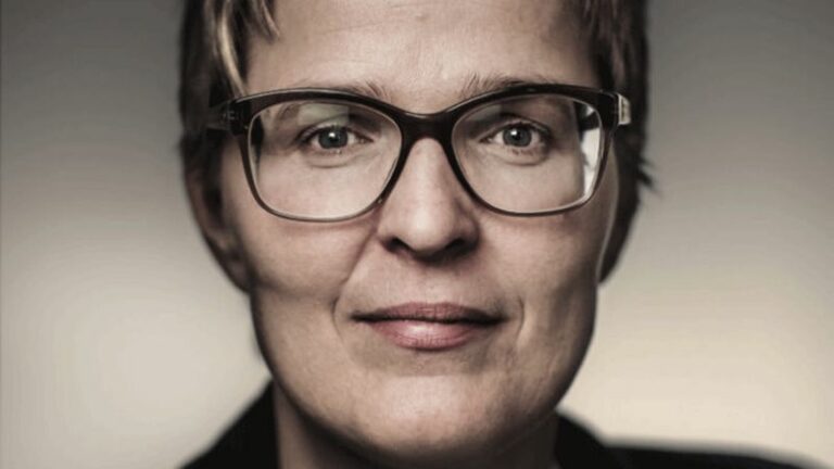 Pandemia criará ‘tsunami’ de pessoas desmotivadas faltando ao trabalho, alerta psicóloga