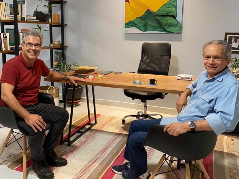 Ex-prefeito de Rio Branco Raimundo Angelim pode voltar ao páreo em 2022