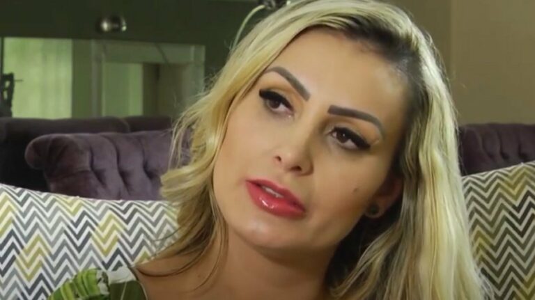 Andressa Urach pretende ter mais dois filhos e cogita fertilização in vitro