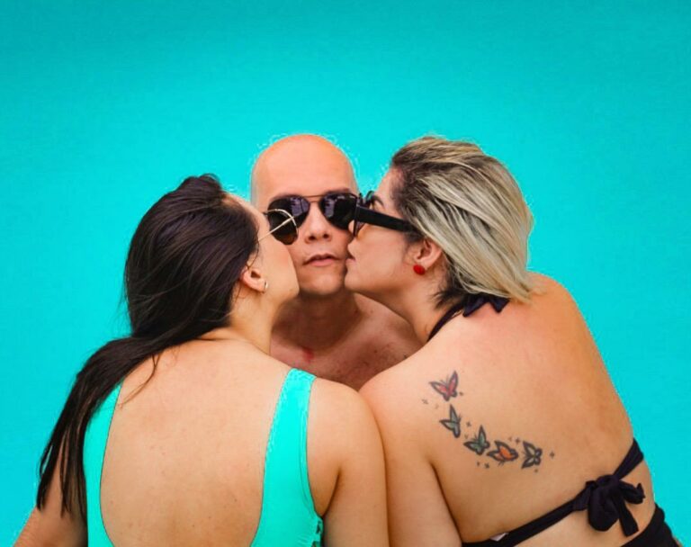 Homem diz que teve arma “apontada na cara” por policial do ‘trisal acreano’