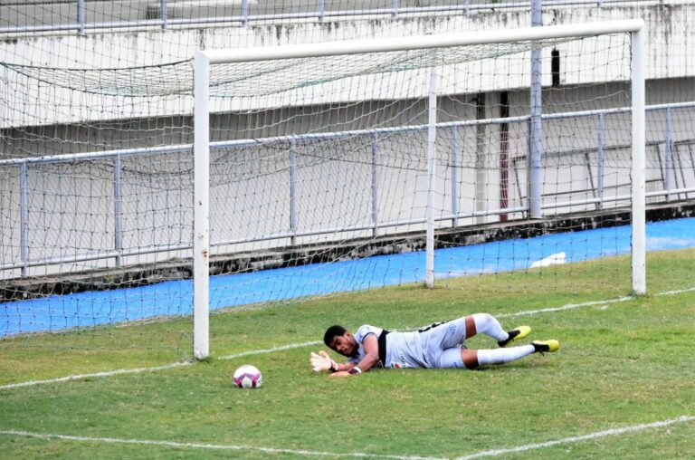 Atlético-AC e Fast Club-AM ficam no empate sem gols