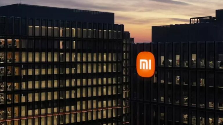 Chinesa Xiaomi lança smartphone topo de linha, smartwatch e aspirador vertical