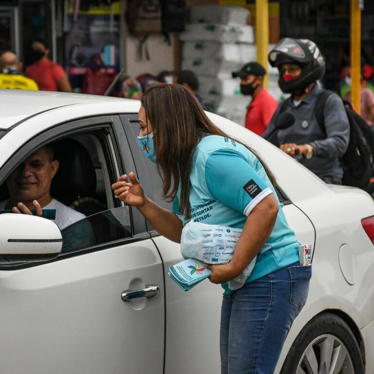 Prefeitura realiza ação de conscientização no centro de Cruzeiro do Sul