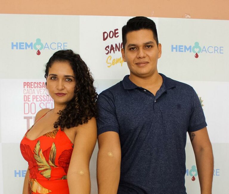Doação de sangue vira rotina na vida de casal acreano: “O sentimento é único”, diz noiva