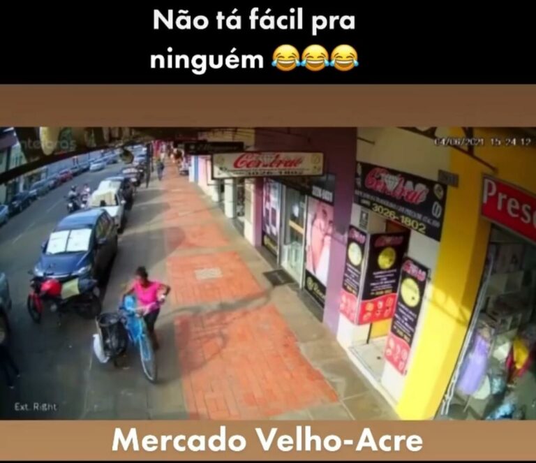 Vídeo: mulher tenta furtar bicicleta no Centro de Rio Branco, não consegue e fica irritada
