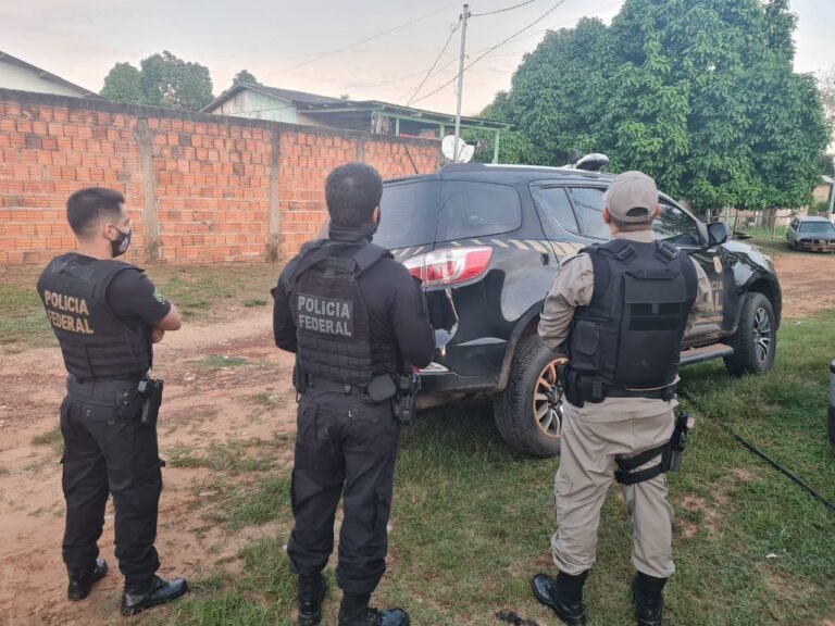 PF e PM prendem um dos maiores traficantes do bairro Cadeia Velha