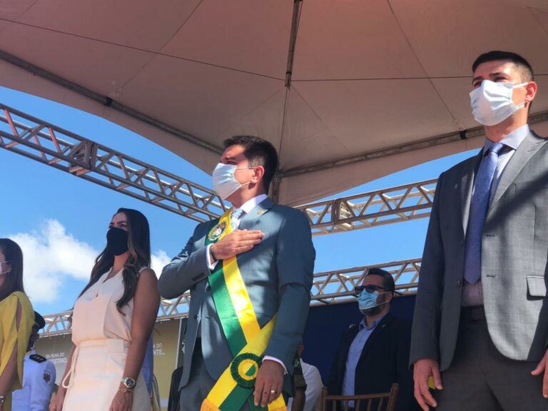 Em aniversário do AC, Gladson fala sobre vacinação em massa, concursos e geração de empregos