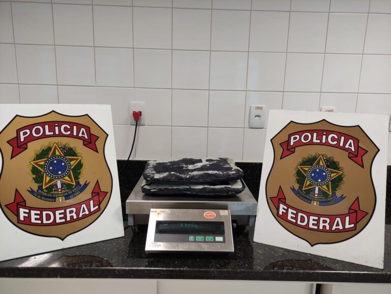 Peruanos são presos com 6kg de cocaína no aeroporto de Rio Branco