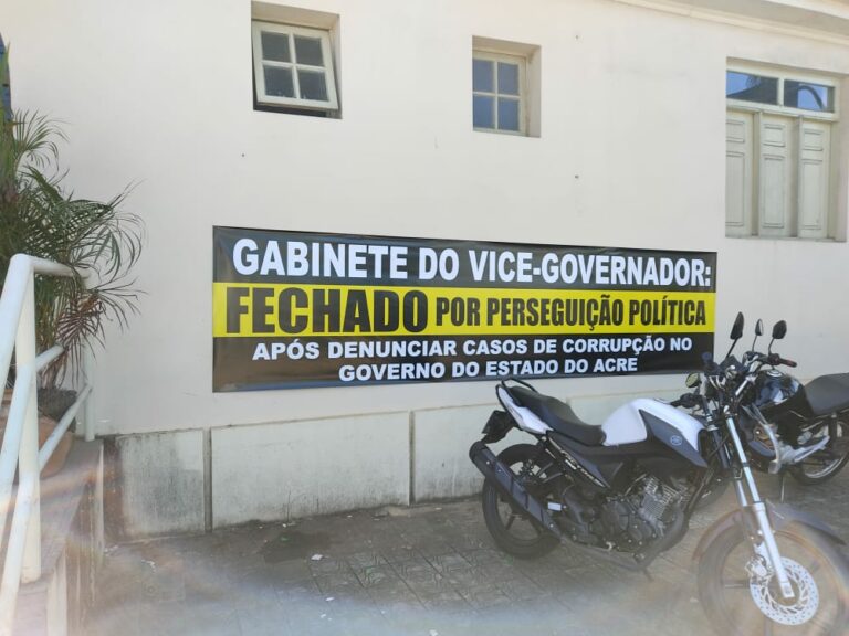 Vice-governador fecha gabinete e acusa Gladson de perseguição política