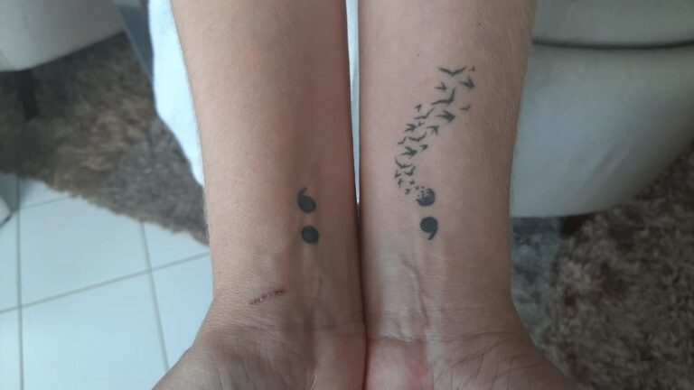 Sobrevivente de violência doméstica, psicóloga encontra novo amor e paz ao lado da esposa