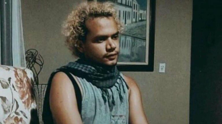 Jovem gay se suicida aos 19 anos após ser ridicularizado e virar alvo de piadas