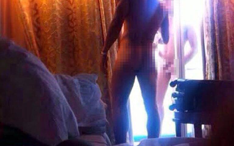 Bafo! Vazam na internet fotos de ex-BBB pelado depois de suposto ménage; sexo a três com outro homem