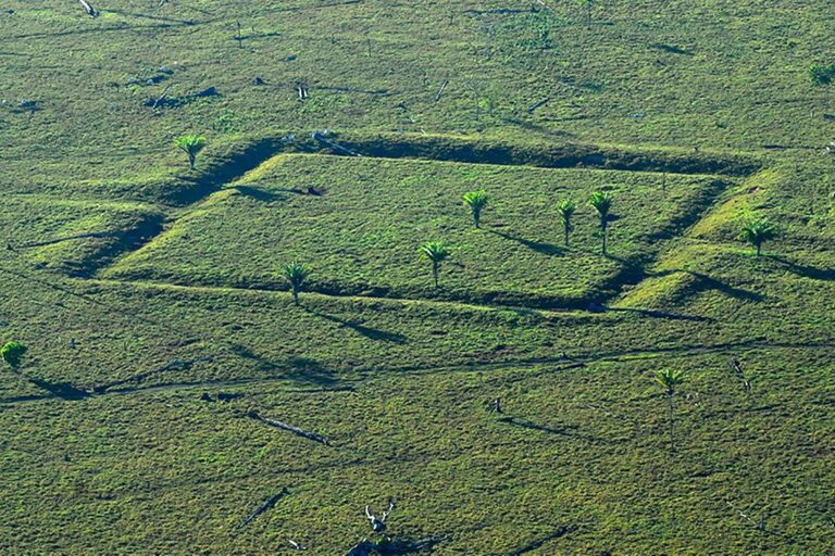 Geoglifo encontrado no Acre