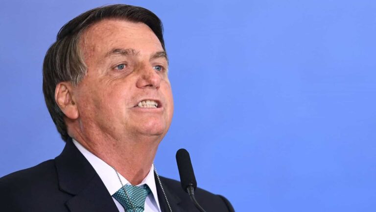 “Não sei se vou disputar as eleições do ano que vem”, diz Bolsonaro