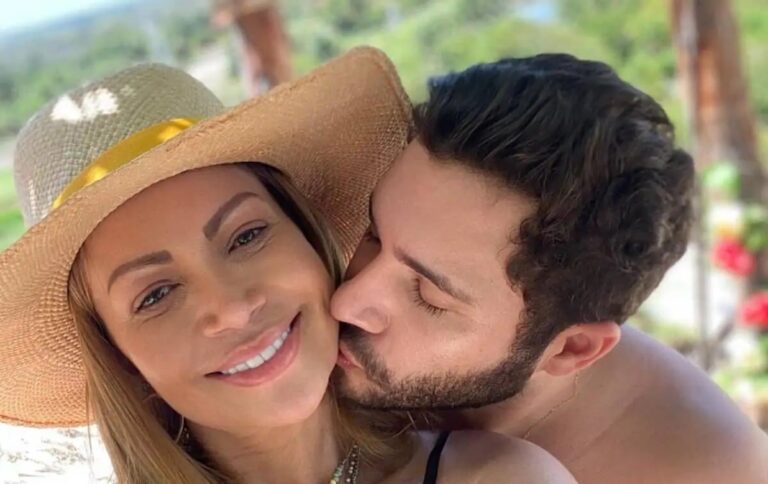 Solange Almeida surpreende e revela que se casou em segredo
