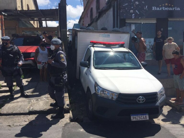 Filho suspeito de esquartejar a mãe dentro de casa é preso em Manaus