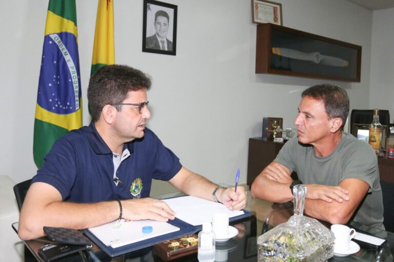 Bittar diz que Gladson tem aliança com Jorge Viana e governador rebate