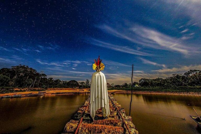 Índio Yawanawá na Terra Indígena do Rio Gregório