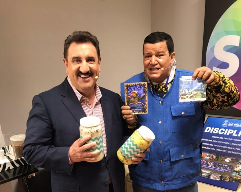 Após ‘cura milagrosa’, Dr. Raiz grava Programa do Ratinho no SBT e apresentador garante vinda ao Acre