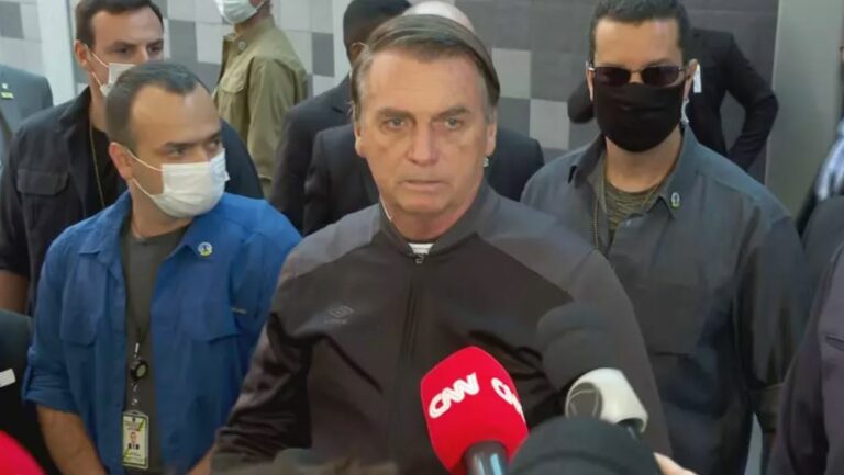 Bolsonaro defende Pazuello sobre vídeo: ‘Brasília é paraíso de lobista’