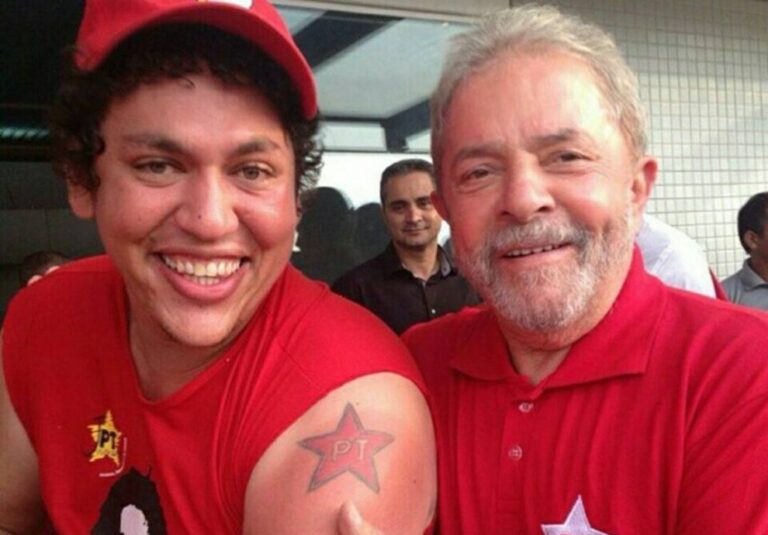 No AC, petistas comemoram resultado de mais uma pesquisa com Lula à frente