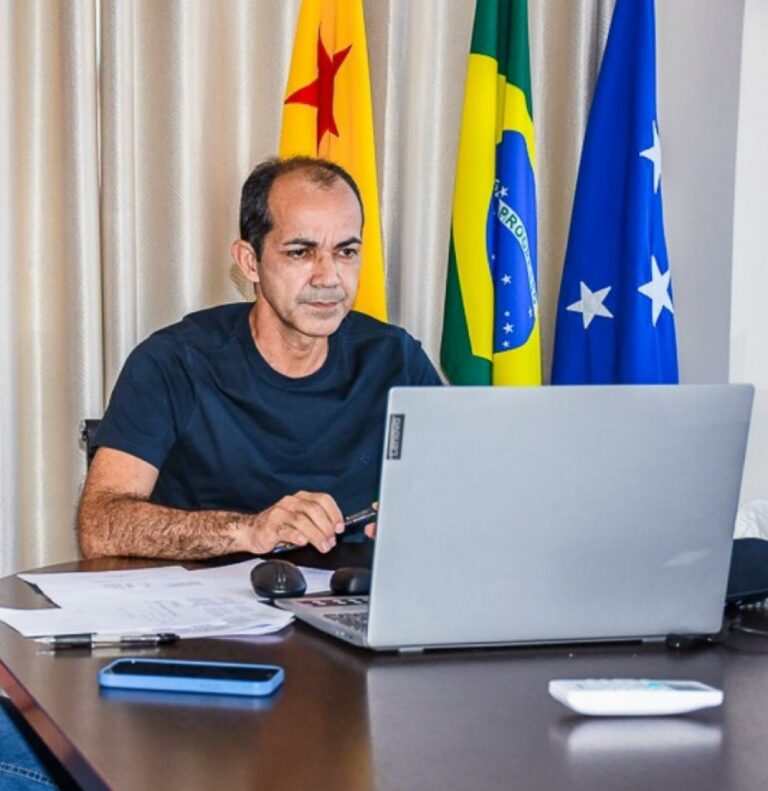 Prefeitura de Cruzeiro do Sul busca soluções para débitos previdenciários de gestões anteriores