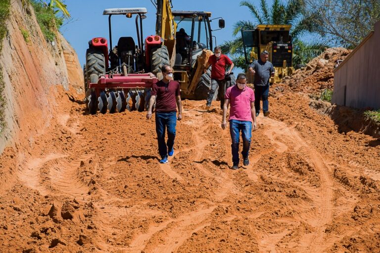 “Operação Verão”: Prefeitura leva melhorias para bairros de Cruzeiro do Sul