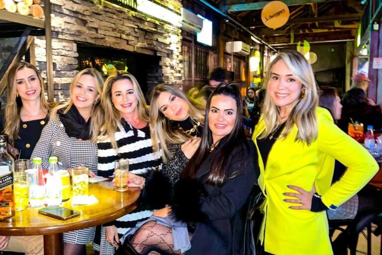 Acreanos curtindo férias, aniversariantes e mais na coluna da Márcia Abreu