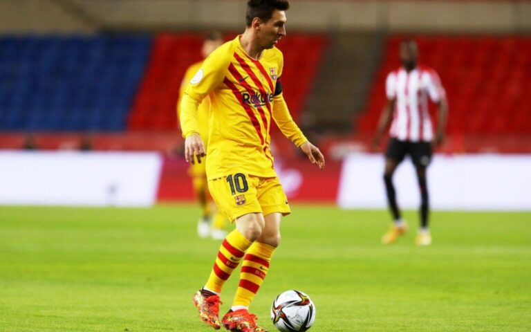 Messi deixa de ganhar R$ 623 mil por dia ao não renovar com o Barcelona