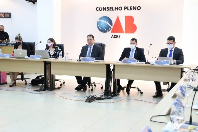 OAB/AC aprova descontos em anuidades de advogados idosos