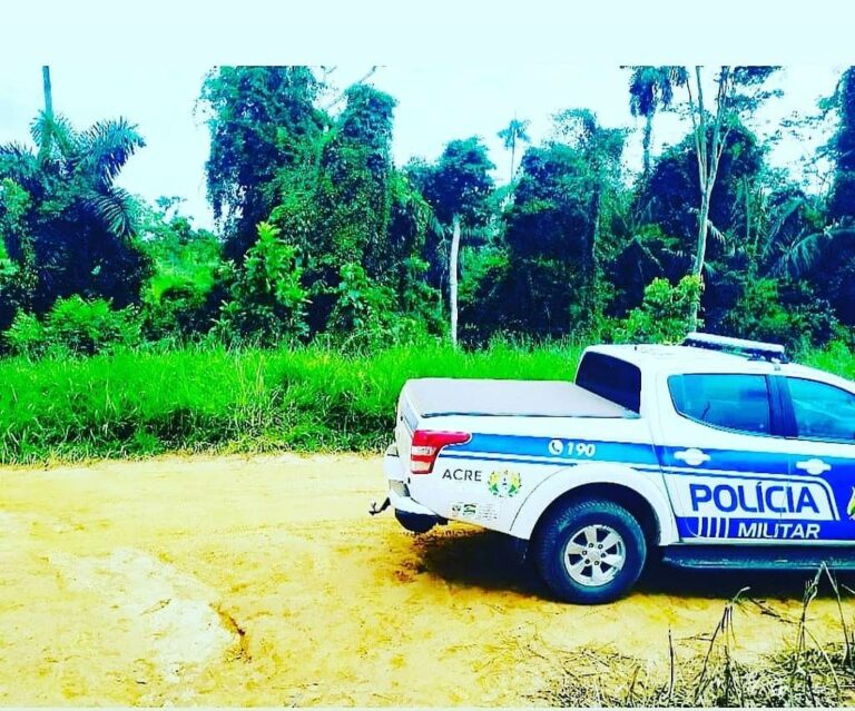 Homem tenta estuprar mulher na BR-364, rouba celular e foge para área de mata; polícia faz buscas