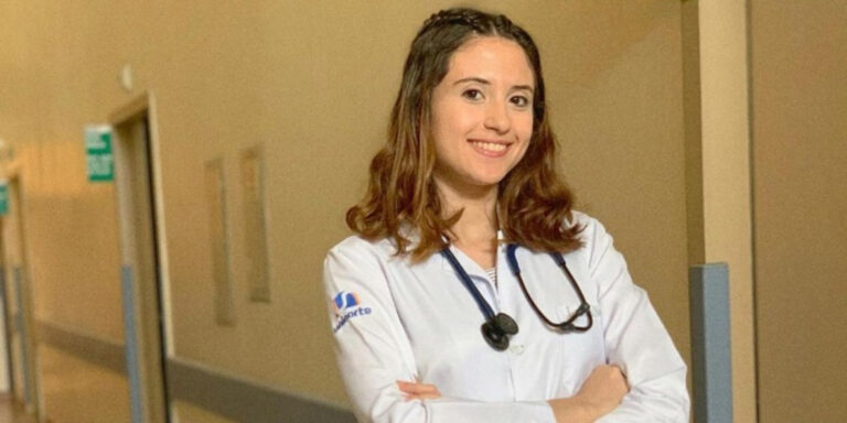 Médica acreana processa Governo Federal por ter foto associada a cloroquina