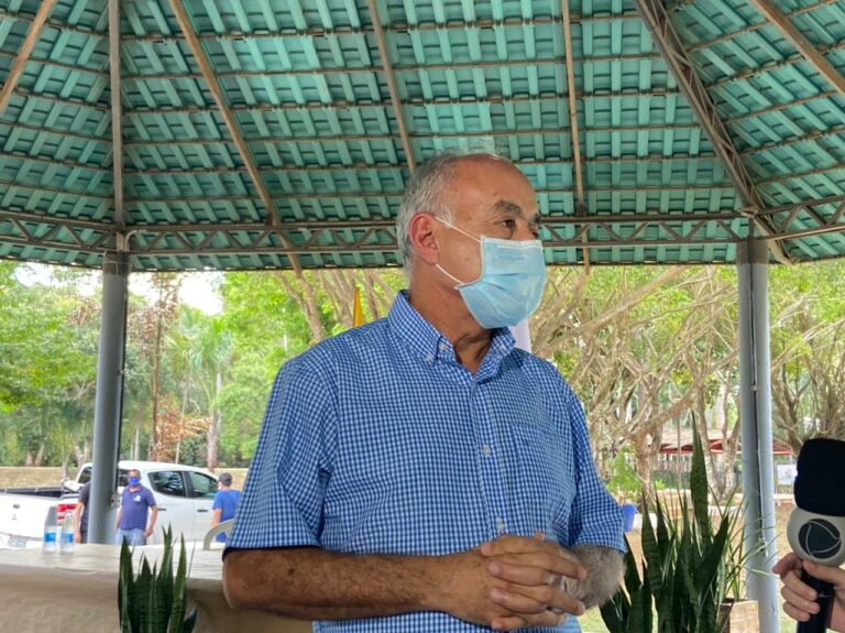 Após assessoria negar posicionamento, Bocalom agradece vereadores que derrubaram pedido de impeachment