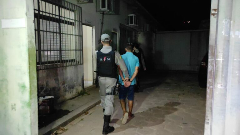 Adolescente de 17 anos  é apreendido com escopeta e cartucho no Recanto dos Buritis