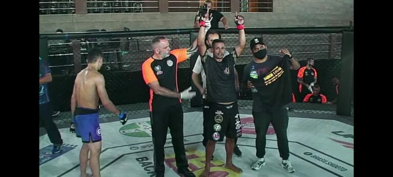 Atleta acreano vence luta de MMA no Rio de Janeiro e é campeão do Shooto Brasil