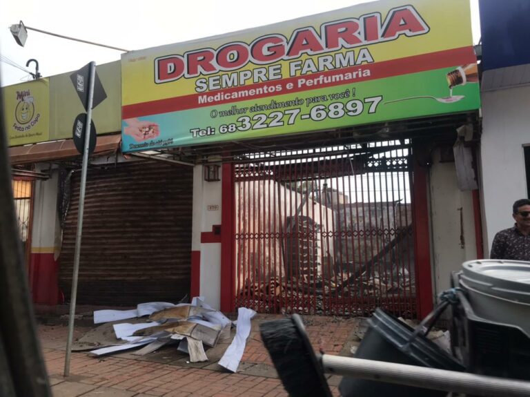 Dono de farmácia que pegou fogo no AC teve prejuízo de R$ 500 mil: “Não tenho outra renda”