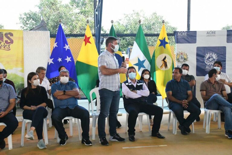 Nicolau destaca parceria entre governo e prefeituras durante aniversário de Rodrigues Alves