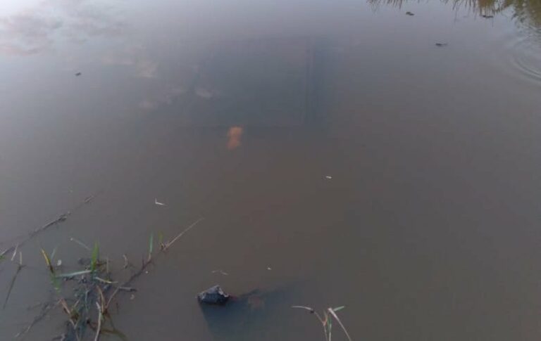 Urgente: corpo encontrado dentro de carro no município de Acrelândia