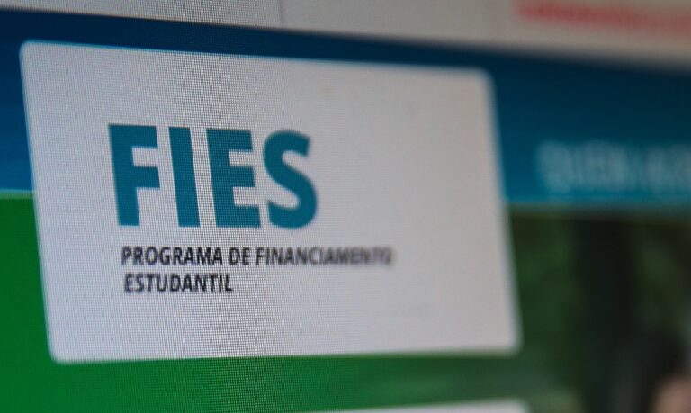 Inscrições para o Fies do segundo semestre começam nesta terça