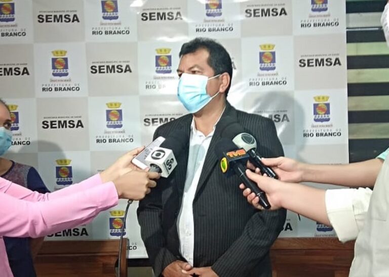 Após pedido do MP, Bocalom tem 3 dias para decidir futuro de Frank; secretário diz que está tranquilo