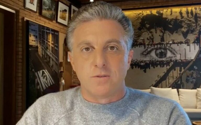 Choro com Angélica em hospital, discussão com famoso e mais: Luciano Huck explode em polêmicas