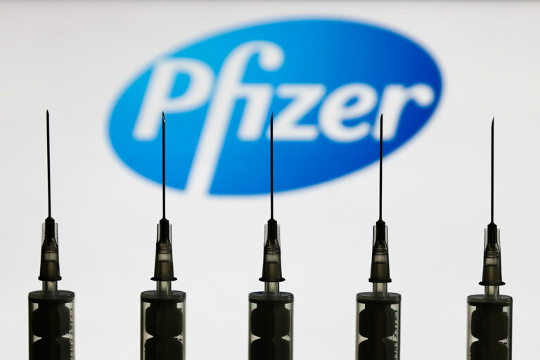 Governo do Acre propõe aos municípios antecipação da 2ª dose da Pfizer; confira o prazo