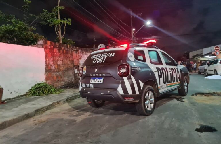 Vítima em ônibus acena para policiais e homem é preso em flagrante por importunação sexual