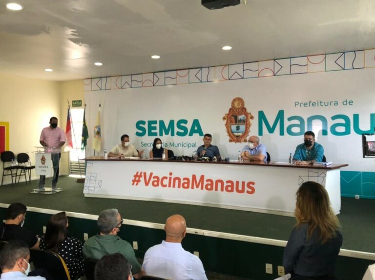 Manaus anuncia vacinação para pessoas de 26 anos a partir de sexta-feira