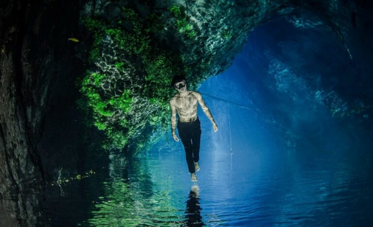 Fotógrafo faz ensaio com modelos debaixo d’água e usa caverna inundada como cenário em MS