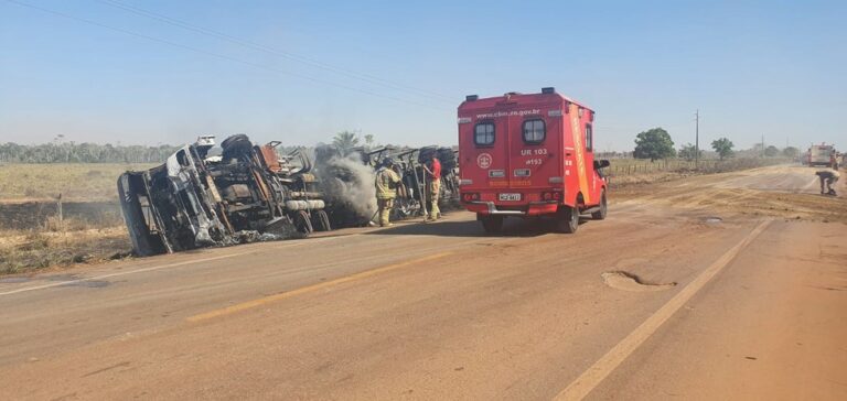 Aumenta para 4 número de mortos em colisão entre ônibus e caminhão-tanque na BR-364; 16 feridos